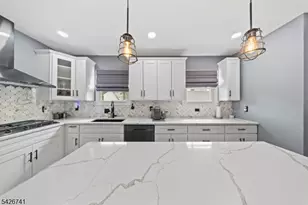 88 Woodbine Ave, Newark, NJ 07106 - Photo 19