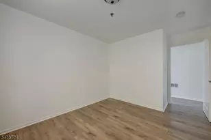 566 Pennsylvania Ave, Elizabeth, NJ 07201 - Photo 19