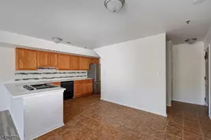 566 Pennsylvania Ave, Elizabeth, NJ 07201 - Photo 7