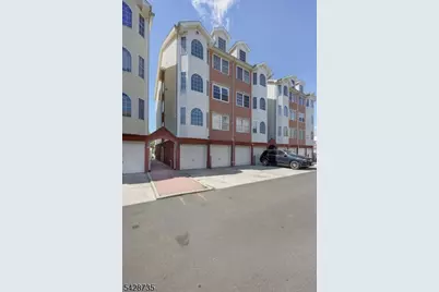 566 Pennsylvania Ave #E2, Elizabeth, NJ 07201 - Photo 23