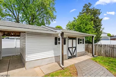 10 Hillcrest Ter, Linden, NJ 07036 - Photo 21