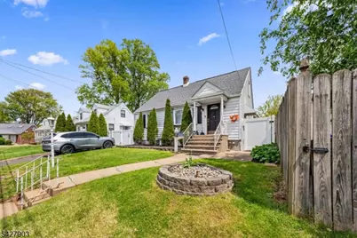 10 Hillcrest Ter, Linden, NJ 07036 - Photo 3