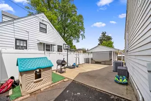 10 Hillcrest Terrace, Linden, NJ 07036 - Photo 25