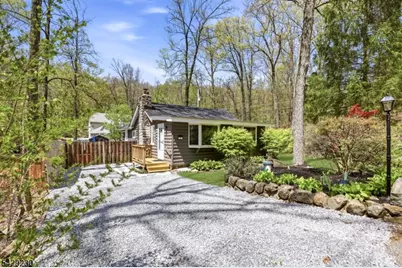 5 Sanoset Rd, Vernon, NJ 07422 - Photo 5