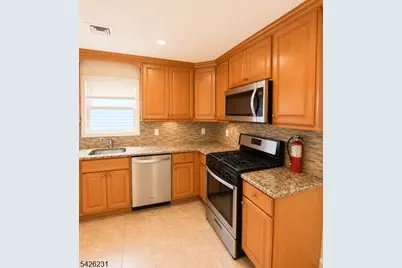 1028 Bond St #2, Elizabeth, NJ 07201 - Photo 7