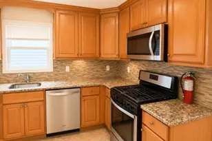 1028 Bond St, Elizabeth, NJ 07201 - Photo 7