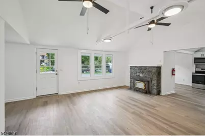 223 Waconia Rd, Vernon, NJ 07422 - Photo 5
