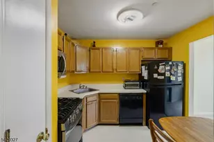 26 Brookside Ln, Mount Arlington, NJ 07856 - Photo 11
