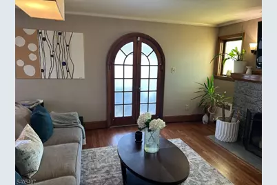 123 E 6th Avenue, Roselle, NJ 07203 - Photo 5