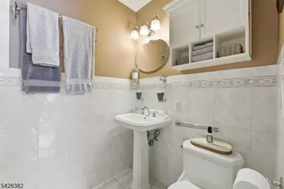 5 Center Ave #9, Morris Township, NJ 07960 - Photo 17