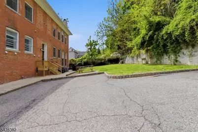 5 Center Ave #9, Morris Township, NJ 07960 - Photo 21