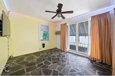 748 Livingston Rd, Elizabeth, NJ 07208 - Photo 11