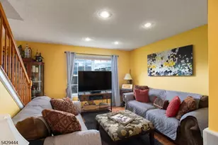 89 Vaughan Dr, Newark, NJ 07103 - Photo 3