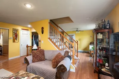 89 Vaughan Dr #89, Newark, NJ 07103 - Photo 5
