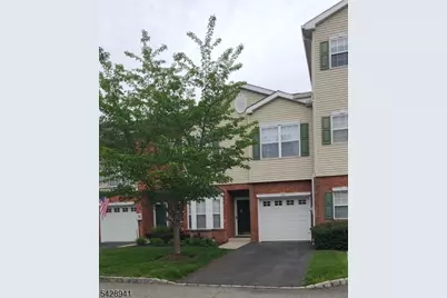 32 Allister Ct, Lincoln Park, NJ 07035 - Photo 1