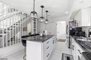 9 Talbot St, Franklin Township, NJ 08873 - Photo 5