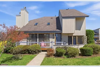 9 Talbot St, Franklin Township, NJ 08873 - Photo 1