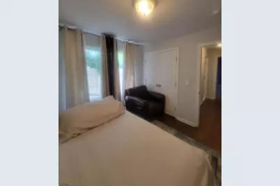 212 N Walnut St, East Orange, NJ 07017 - Photo 9
