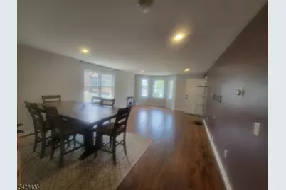 212 N Walnut St, East Orange, NJ 07017 - Photo 3