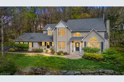 16 Yorkshire Dr, Washington Township, NJ 07840 - Photo 1