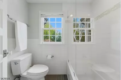 1061 Wychwood Rd, Westfield, NJ 07090 - Photo 31