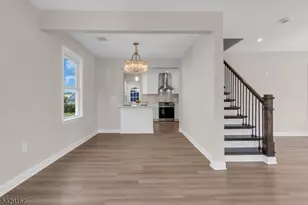 21 Market St, Edison Twp., NJ 08817 - Photo 13