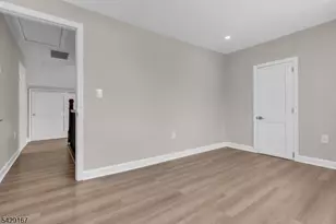 21 Market St, Edison Twp., NJ 08817 - Photo 23