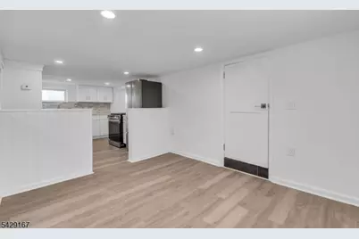 21 Market St, Edison, NJ 08817 - Photo 29