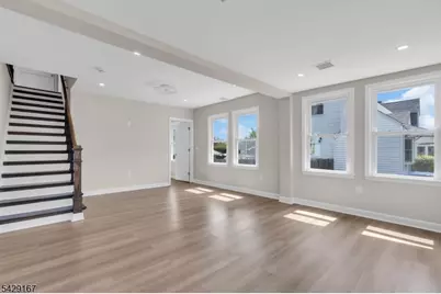 21 Market St, Edison, NJ 08817 - Photo 9