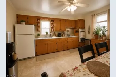 211 Walnut, Cranford Township, NJ 07016 - Photo 7
