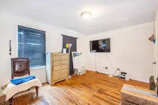 346 S 20th St, Newark, NJ 07103 - Photo 9