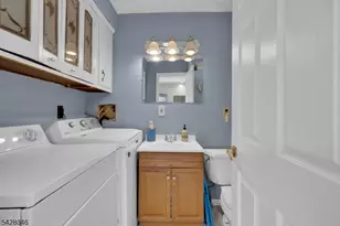 17 E Church St, Washington Boro, NJ 07882 - Photo 15