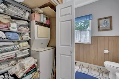 17 E Church St, Washington Boro, NJ 07882 - Photo 29