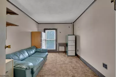 17 E Church St, Washington Boro, NJ 07882 - Photo 23