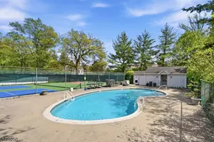 2009 Vermont Terrace, Hanover Township, NJ 07981 - Photo 45