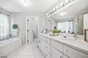 2009 Vermont Terrace, Hanover Township, NJ 07981 - Photo 27
