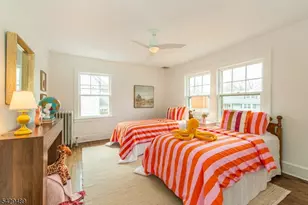 30 Wellesley Rd, Montclair, NJ 07043 - Photo 19