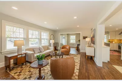 30 Wellesley Rd, Montclair, NJ 07043 - Photo 9