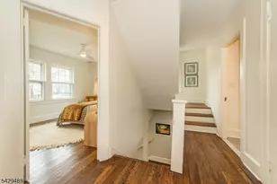 30 Wellesley Rd, Montclair, NJ 07043 - Photo 23