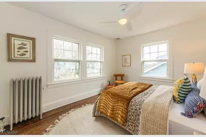 30 Wellesley Rd, Montclair, NJ 07043 - Photo 21