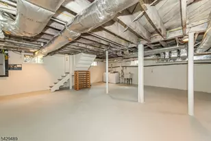 30 Wellesley Rd, Montclair, NJ 07043 - Photo 29