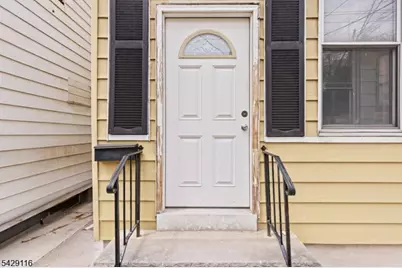 539 Scotland Rd #2, Orange, NJ 07050 - Photo 1