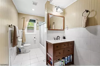 13 Fishel Rd, Edison, NJ 08820 - Photo 15
