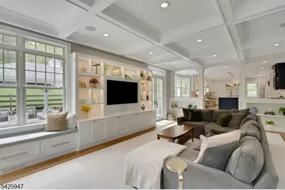 138 Oakwood Rd, Watchung, NJ 07069 - Photo 11