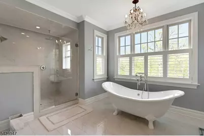 138 Oakwood Rd, Watchung, NJ 07069 - Photo 19