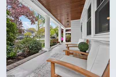 653 Ridgewood Avenue, Bloomfield, NJ 07003 - Photo 3