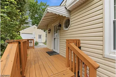 372 Newton St, North Plainfield, NJ 07060 - Photo 29