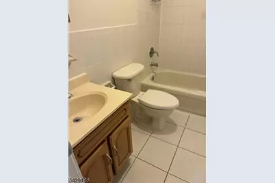 41 Wainwright St, Newark, NJ 07112 - Photo 7