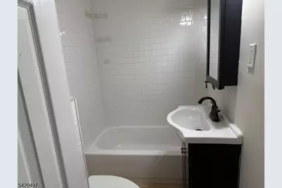 85 Holsman St, Paterson, NJ 07522 - Photo 11