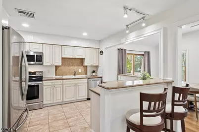 11 Knoll Dr, Denville, NJ 07866 - Photo 11